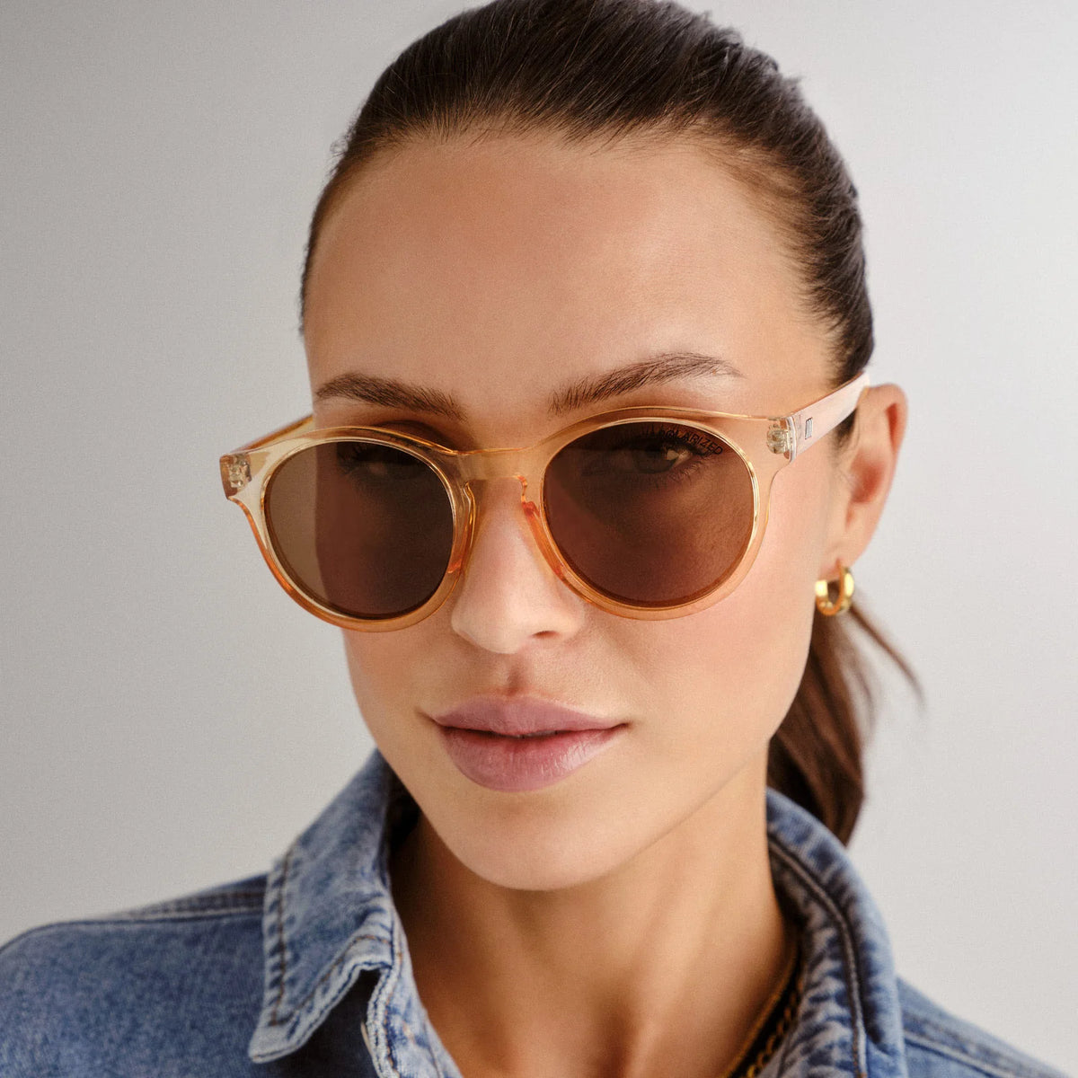 Le Specs Sunglasses Hey Macarena Blonde – Tea Lily