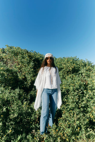 Isle of Mine - Elodie Cape - White