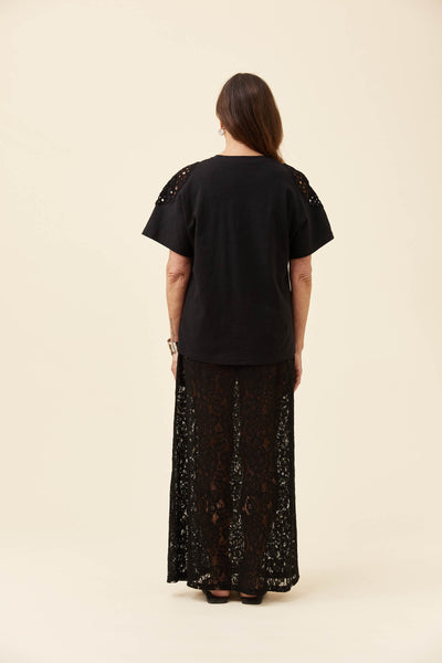 Isle of Mine - Eva Crochet Tshirt - Black