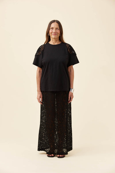 Isle of Mine - Eva Crochet Tshirt - Black