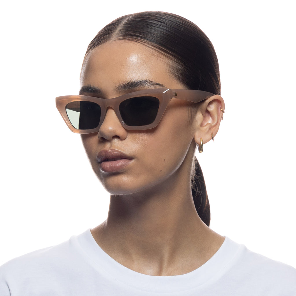 Aire Sunglasses - Capriocornus - Fawn