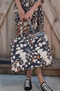 Curate - CARRY ON Tote Bag - Butterfly 