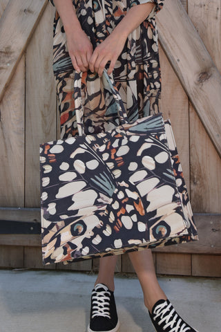 Curate - CARRY ON Tote Bag - Butterfly 