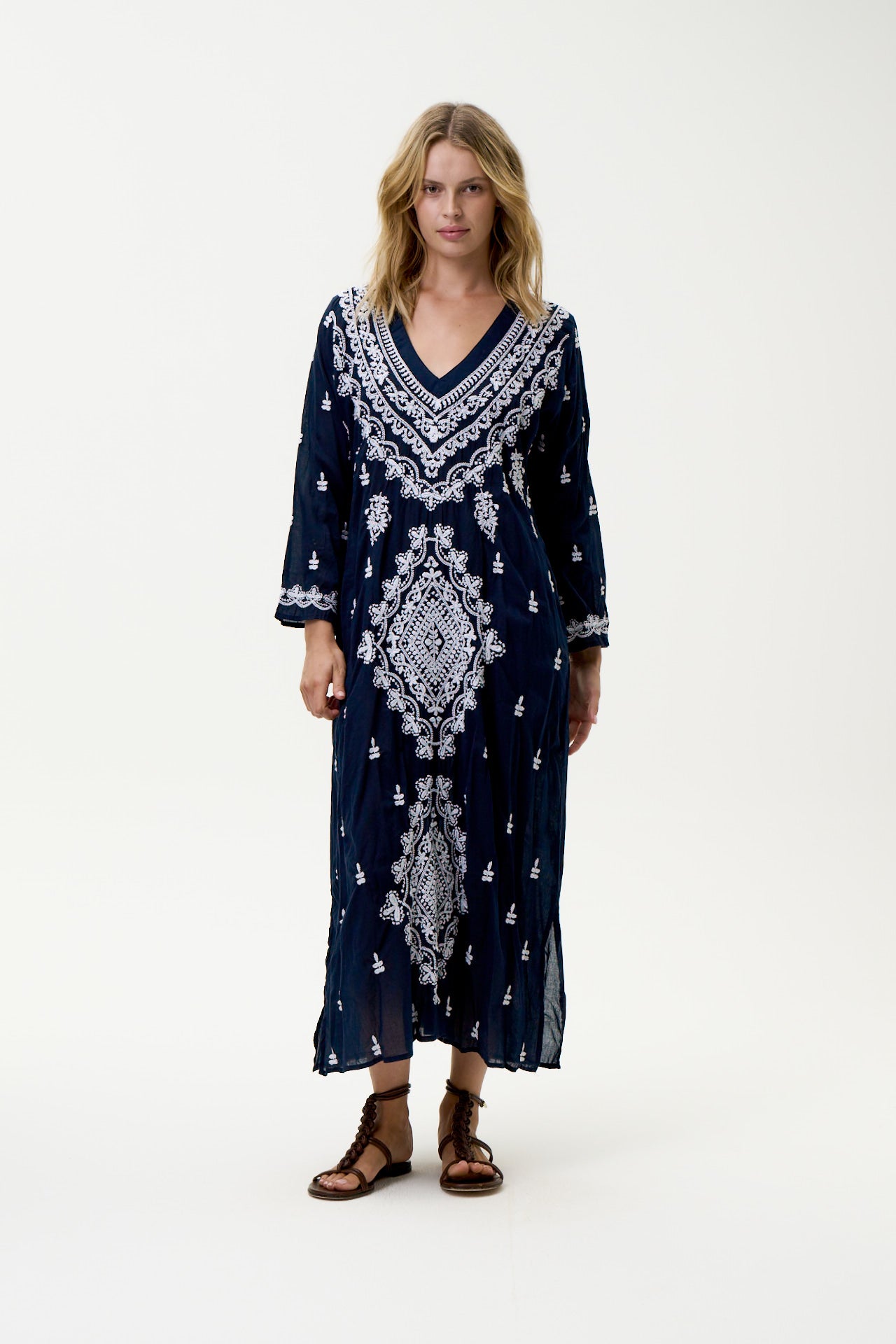 Oneseason - Long Goa Embroidery - Cotton - Navy/White