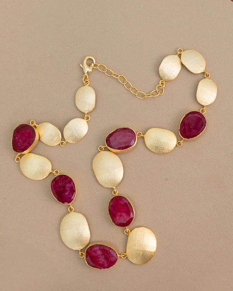 Meshca - Dako Necklace - Rasberry