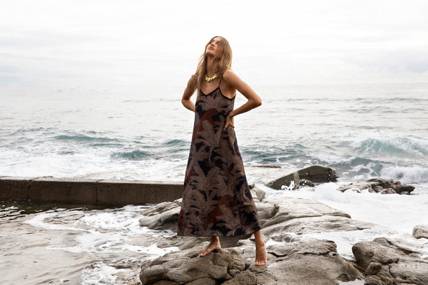 Oneseason - Antoinette Slip Dress - Viscose - Palm Safari