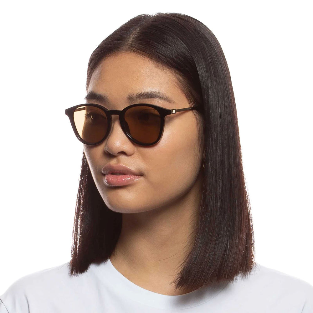 Le Specs Sunglasses - Contraband - Shiny Black 2352123