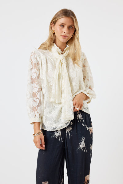 Lula Soul - Chandler Lace Shirt - Cream