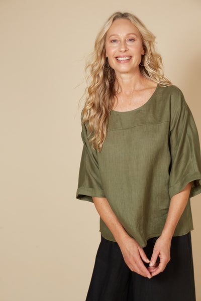 Eb & Ive - Studio Relaxed Top Linen - Khaki