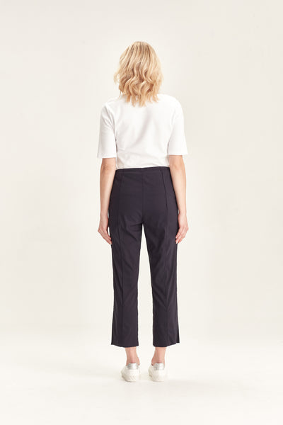 Verge - Acrobat 7/8 Pant - French Ink